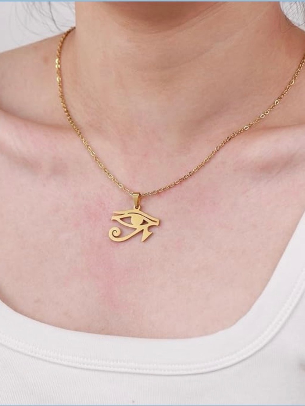 Gold Eye of Horus Pendant Necklace - Elegant Egyptian Symbol Jewelry